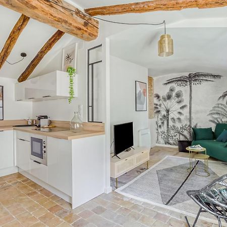 Apartmán Guestready - Sublime 2Br In The Heart Of Old Lyon Exteriér fotografie